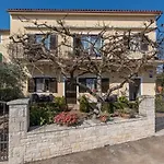 Guest house Complex Orzan Lovrecica (Istria)
