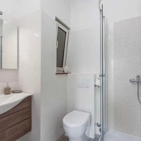 Gostinjska kuća Complex Orzan 3*