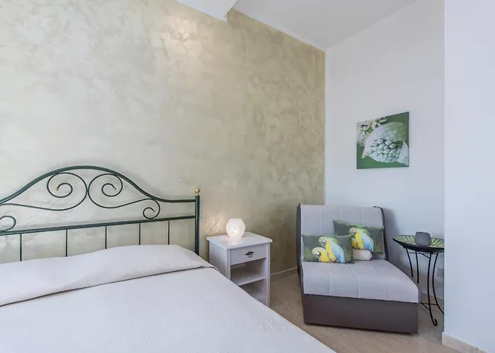 Gostinjska kuća Complex Orzan Lovrecica (Istria)