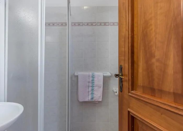 Complex Orzan Gostinjska kuća